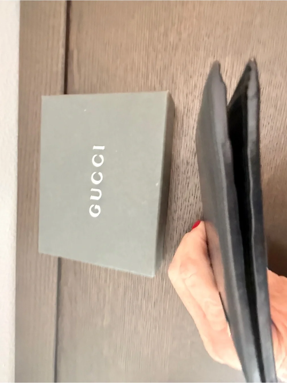 Gucci Black Smooth Leather Bifold Wallet with Metal Plaque